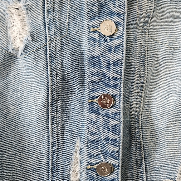 BeBe Women's Denim Jacket with Floral Embroidery And Rhinestones & Pockets - Picture 2 of 9